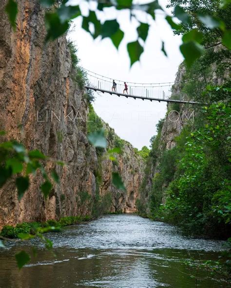 Puentes Colgantes de Chulilla: Ruta para los。